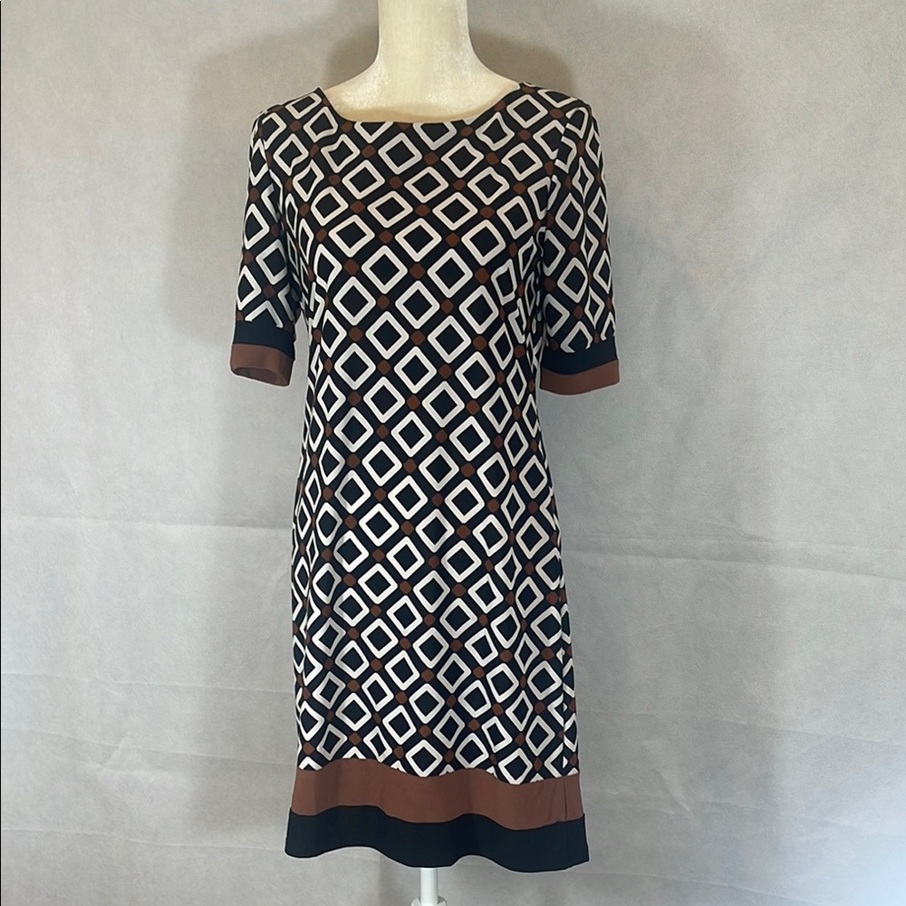 Geometric Patterned Dress - Picture 6 of 9